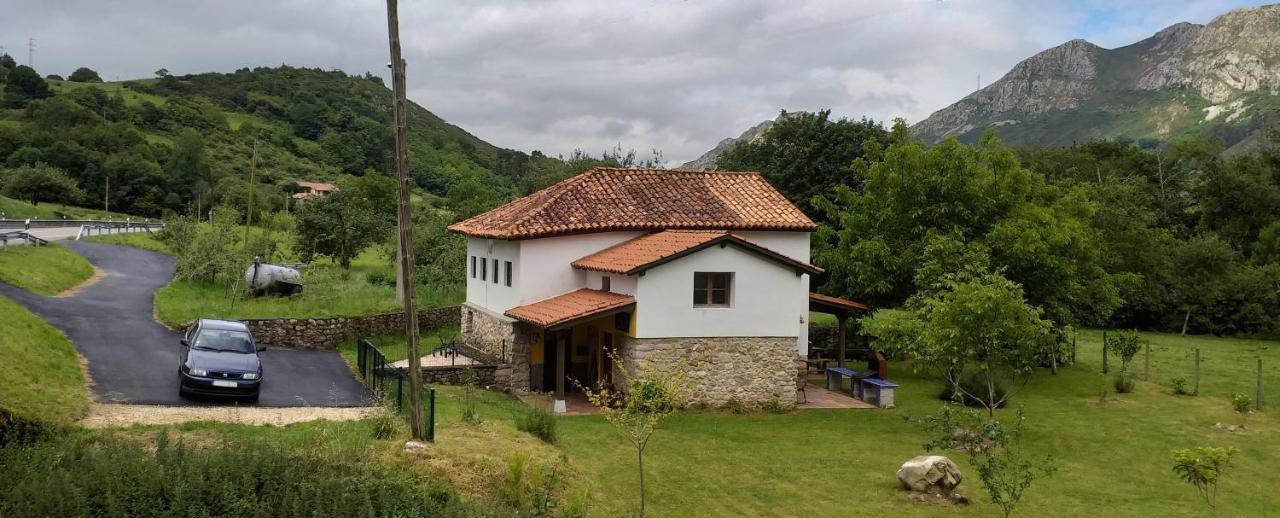 Casa Del Sella Villa El Llano Екстериор снимка